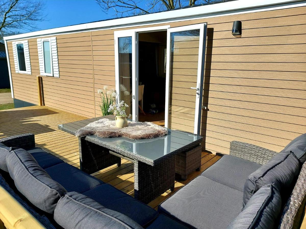 Luxe Chalet Lauwersoog Eksteriør bilde